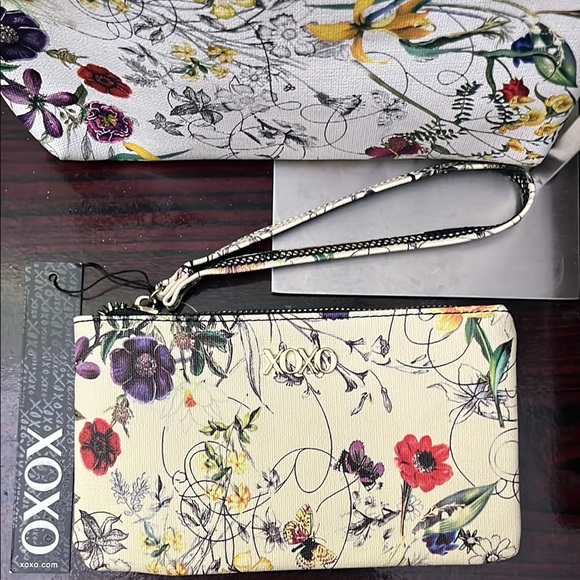 🆕 XOXO Floral Women's Wristlet & Purse Set - Picture 3 of 16